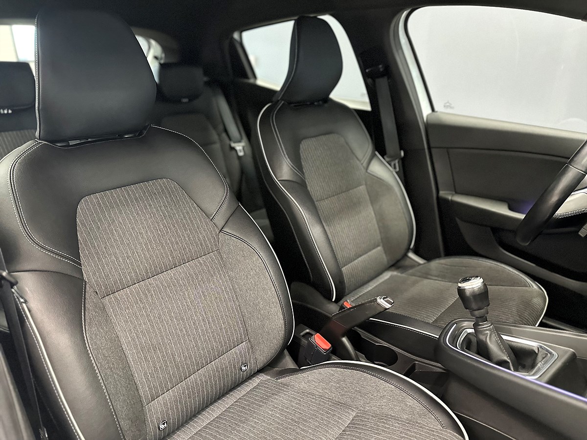 Renault Clio – bild 11