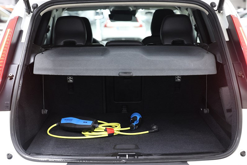 Volvo XC40 T5 Recharge 262hk *Hjulkampanj!* Momentum Värmare
