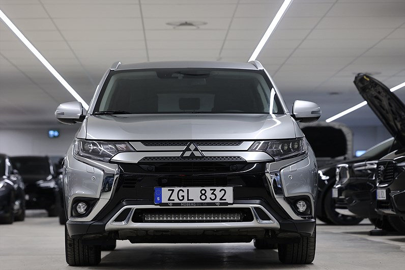 Mitsubishi Outlander 2.0 4WD 150hk Business Keyless