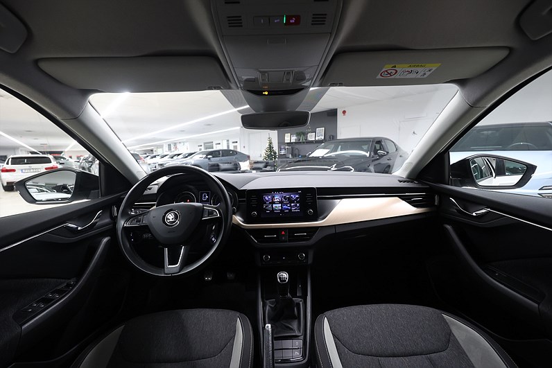 Skoda Scala 1.0 TSI 115hk *Hjulkampanj!* B-kamera PDC Farth MOMS