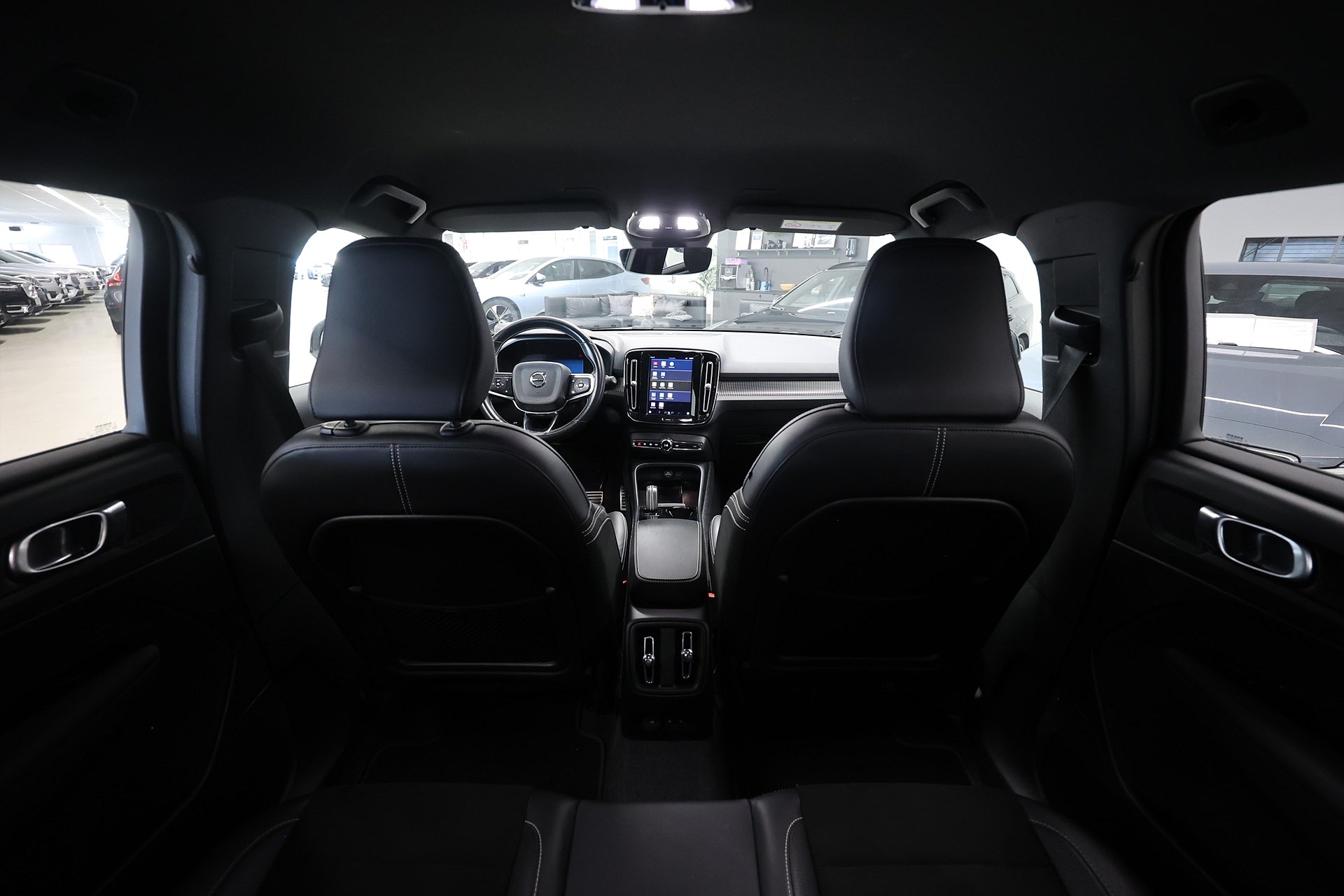 Volvo XC40 P8 Recharge *Hjulkampanj!* Core 532km räckvidd Drag