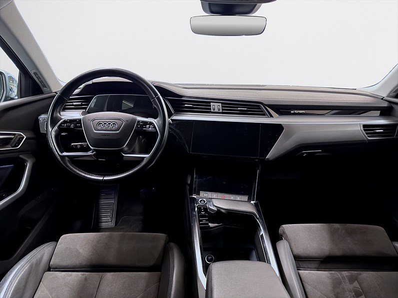 55 quattro 408hk Navi Drag Keyless PDC Värmare
