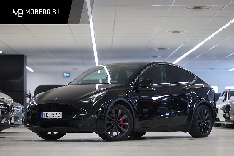 Tesla Model Y Performance 534hk Pano Navi Läder