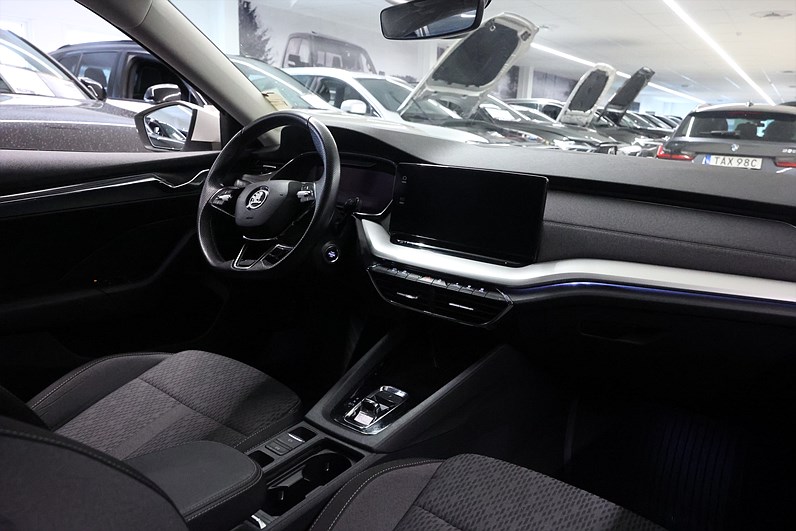 Skoda Octavia 1.0 TSI 110hk Style Keyless CarPlay Drag B-Kamera