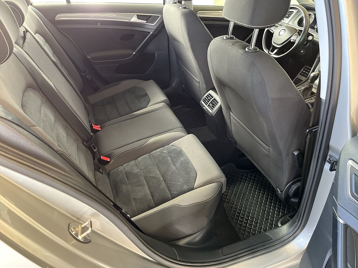 2.0 TDI 184 HK DRAG P-VÄRME FJÄRRSTYRD BACKKAMERA