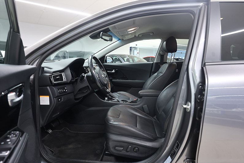 Kia Niro Hybrid 141hk Advance Plus B-kamera Navi Skinn