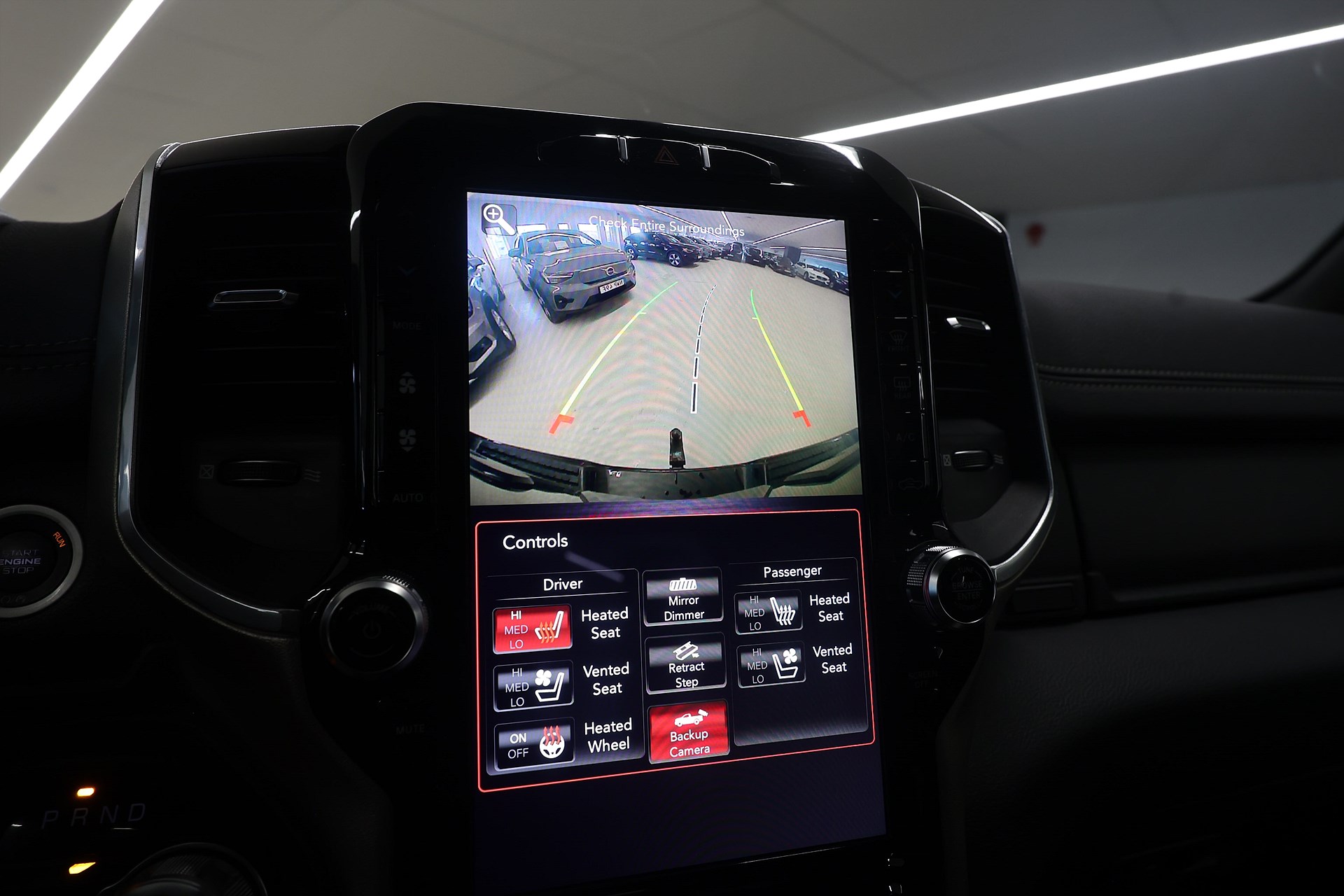 Dodge Ram 1500 Crew Cab 5.7 V8 HEMI 4x4 395hk Laramie LVL 2