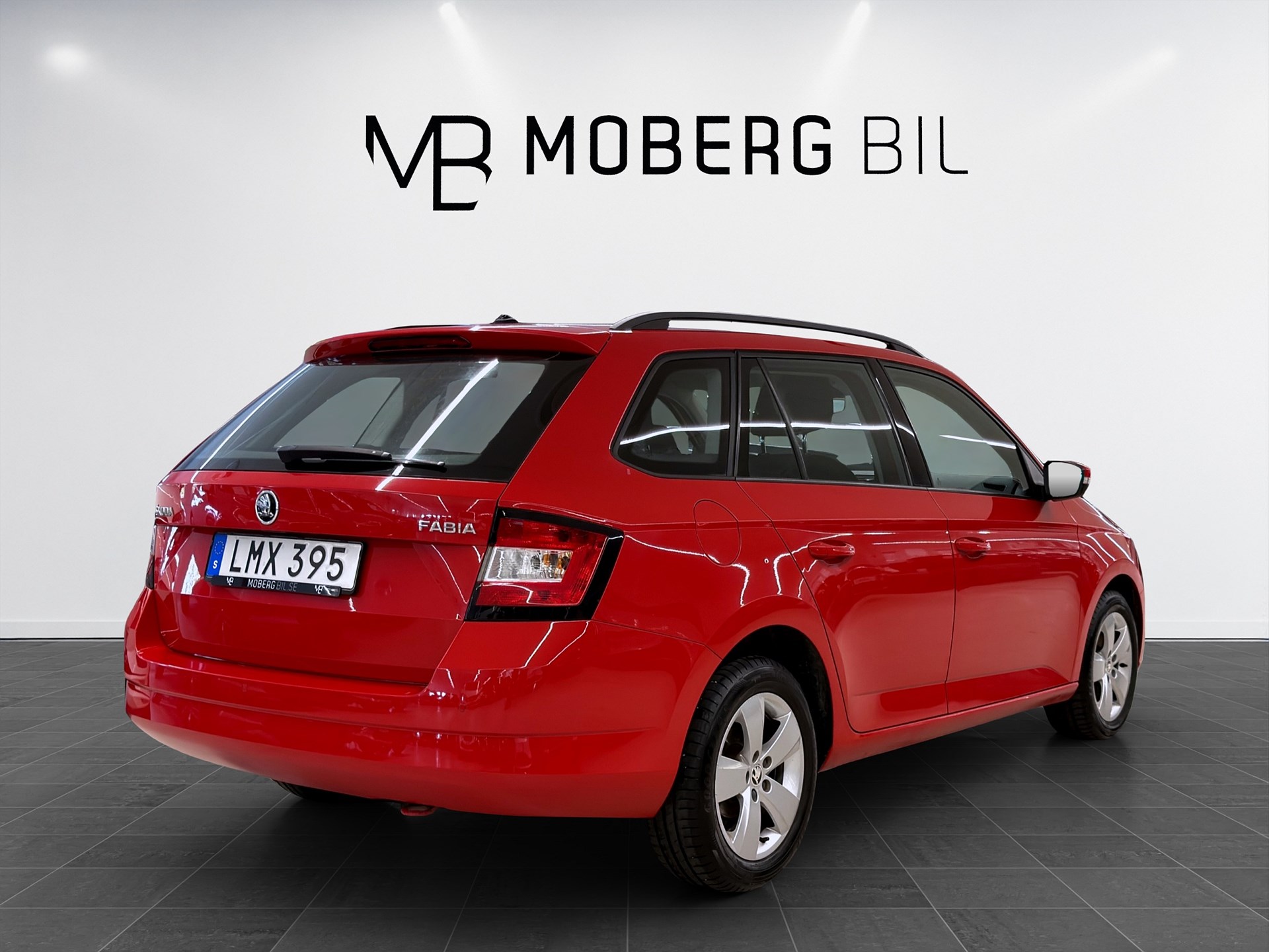 Skoda Fabia Kombi 90hk Style Keyless PDC Årsskatt 360kr