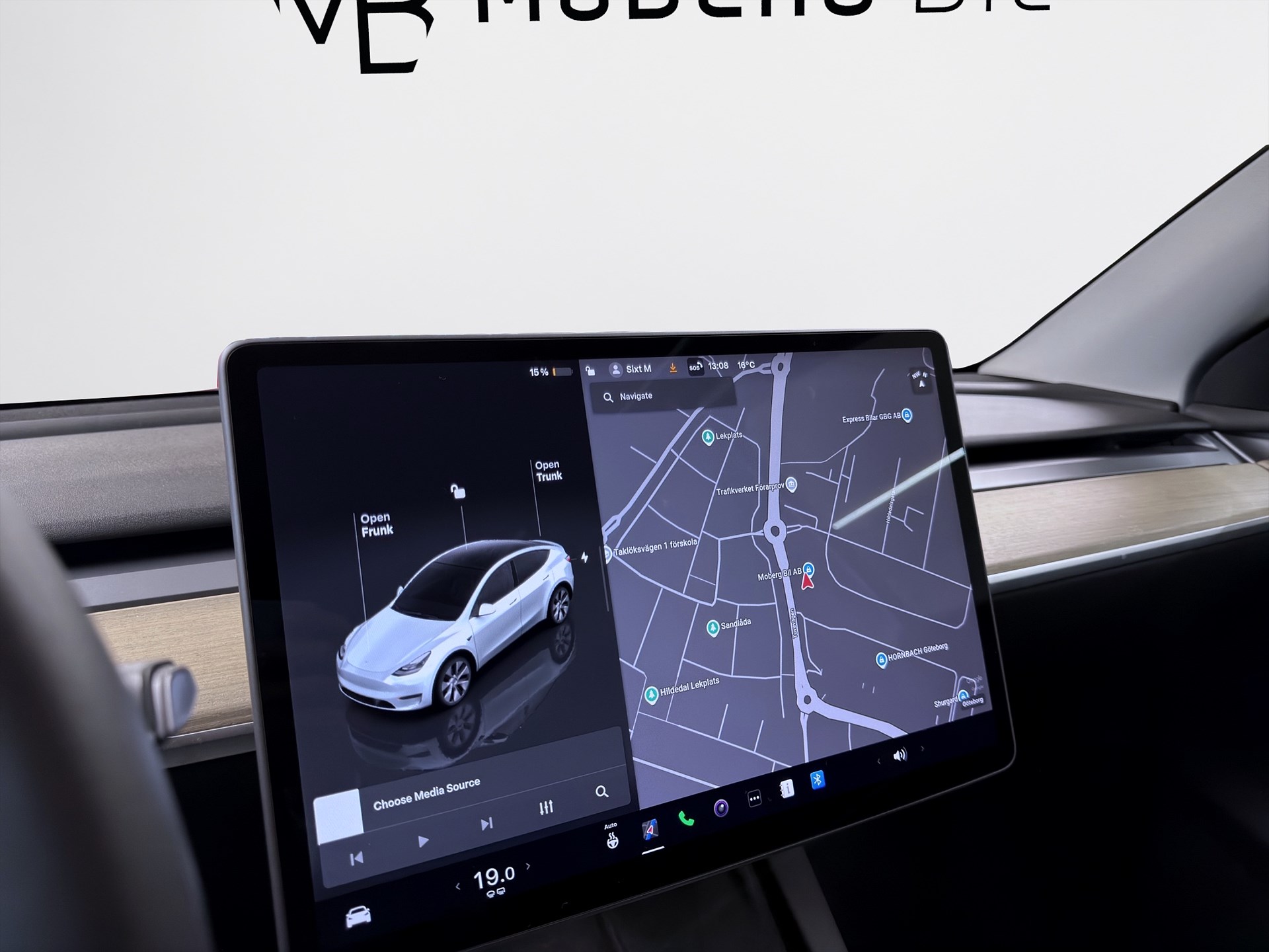 Tesla Model Y Standard Range 299hk Helg på Moberg! Pano Drag B-Kamera