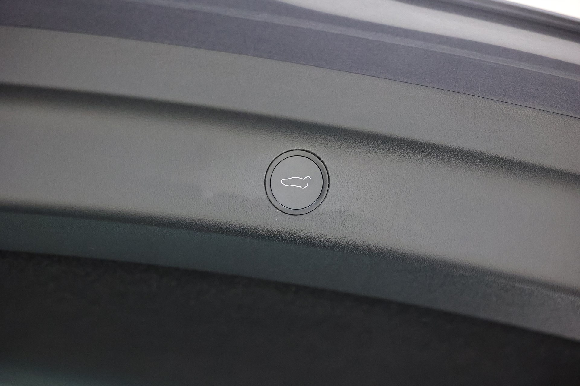 Tesla Model Y Long Range AWD 514hk Autopilot Pano Läder Navi