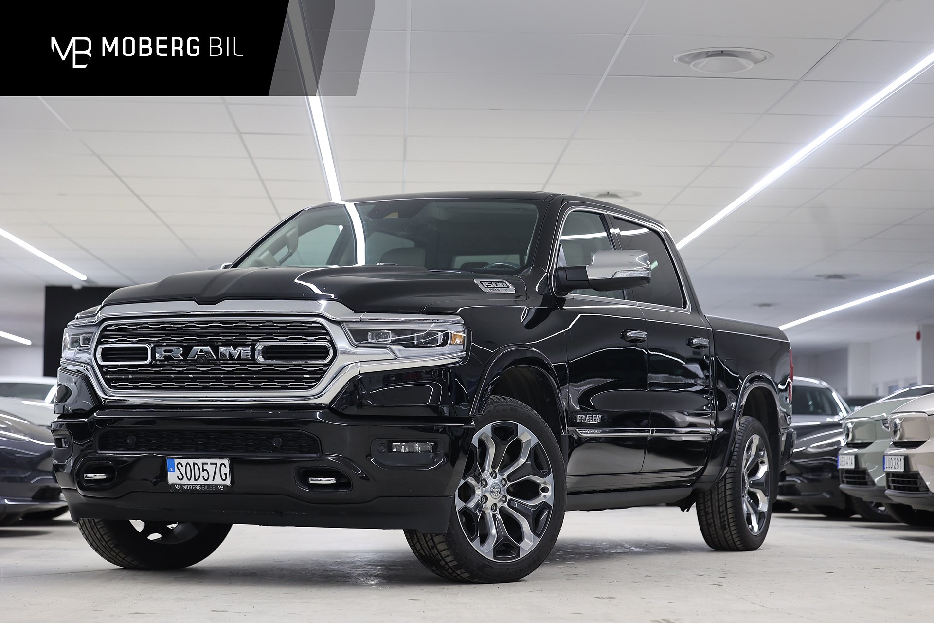 RAM 1500 Crew Cab 5.7 V8 HEMI 4x4 395hk Limited H/K Taklucka