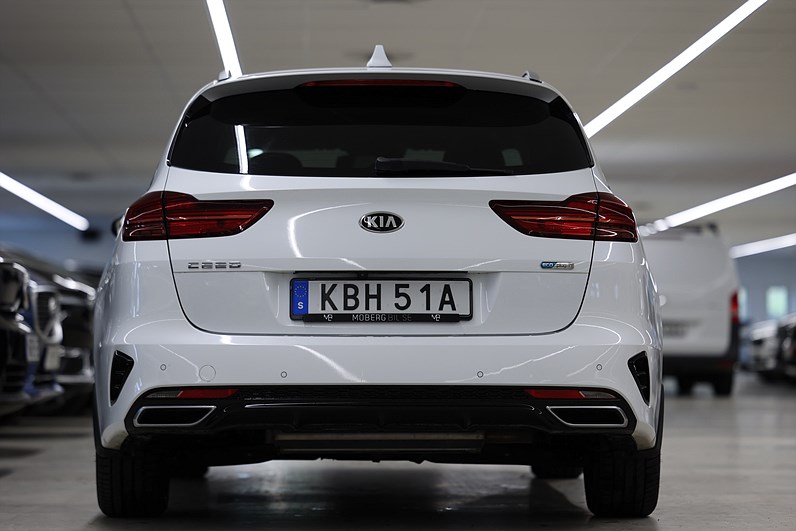 Kia Ceed SW PHEV 141hk Advance Plus 2 Pano B-kamera Navi