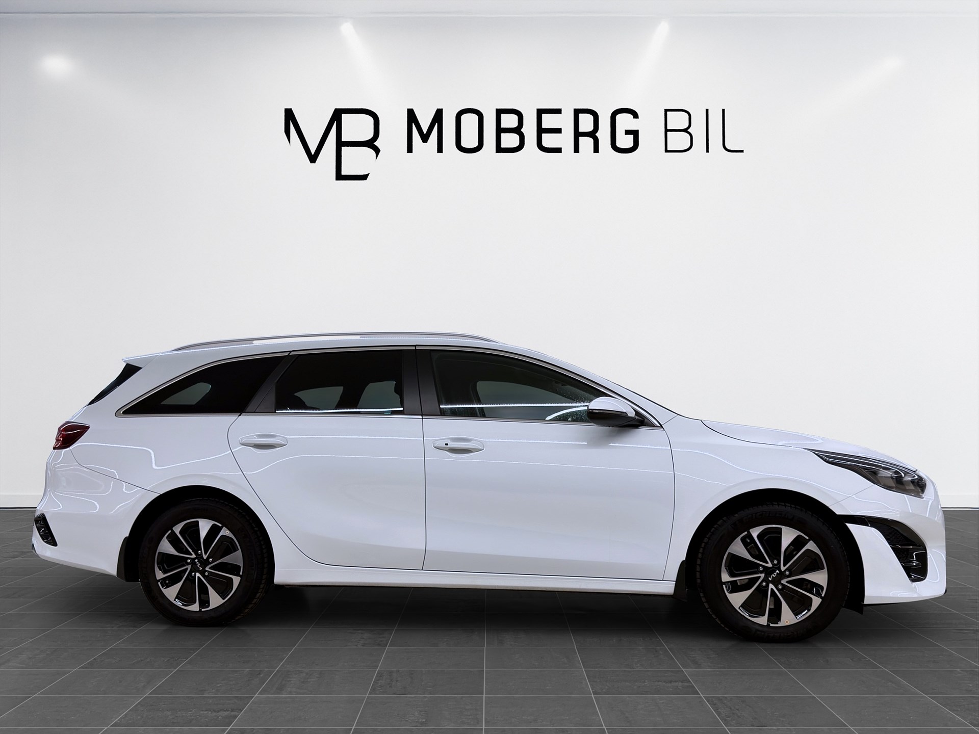 Kia Ceed SW Plug-in Hybrid 141hk Advance Keyless B-Kamera