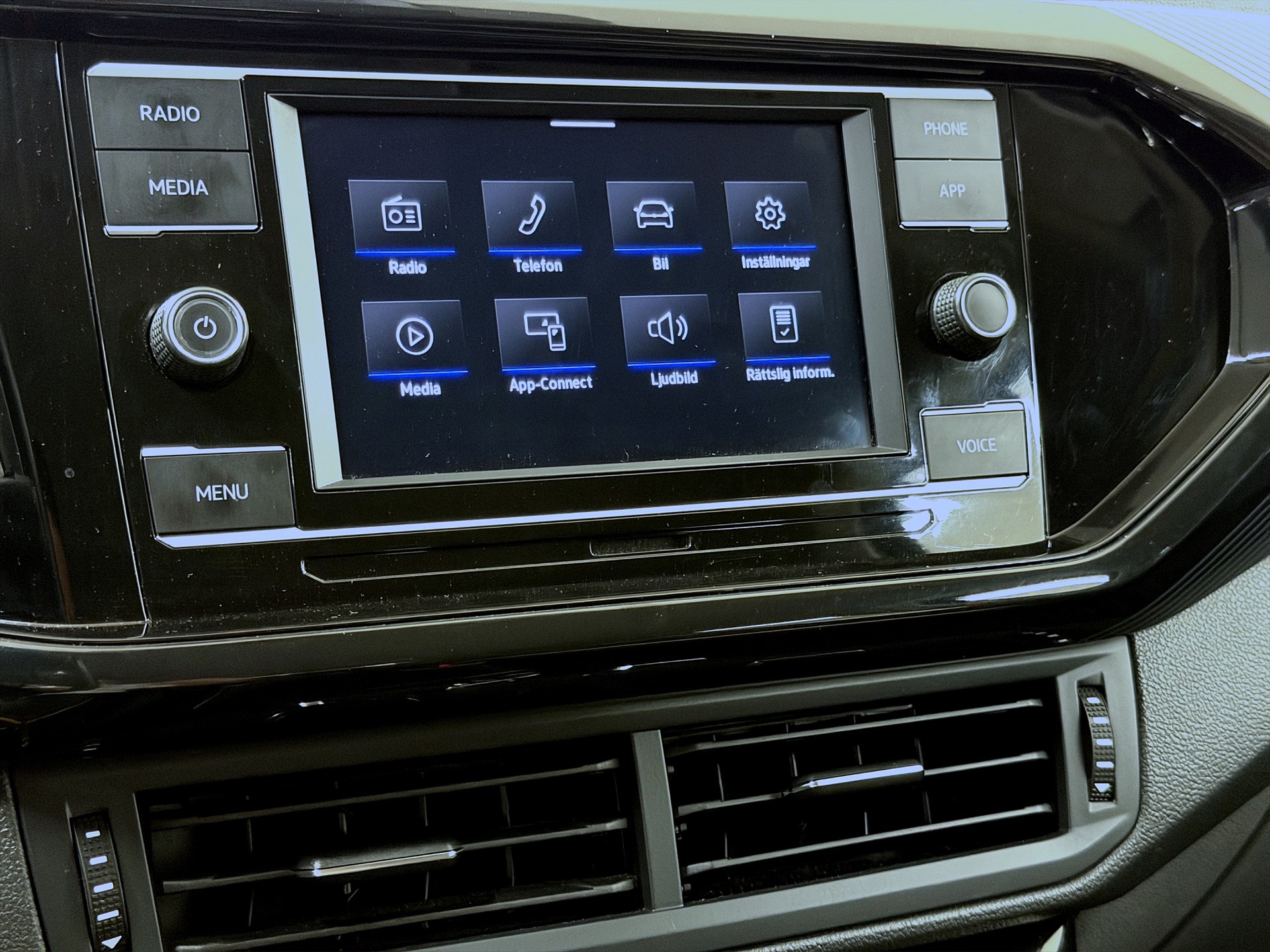 Volkswagen T-Cross 1.0 TSI 116hk GT CarPlay Årsskatt 1108kr