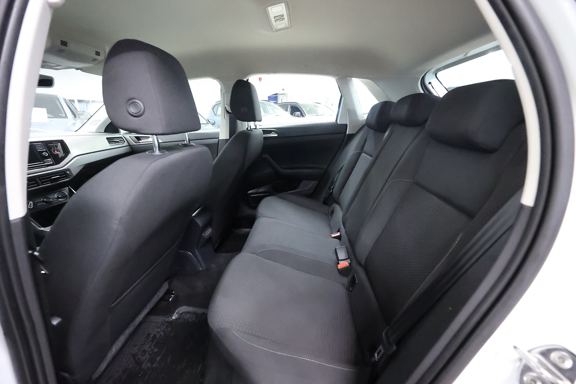 Volkswagen Polo 1.0 TSI 95hk Base PDC 360:- Årsskatt MOMS