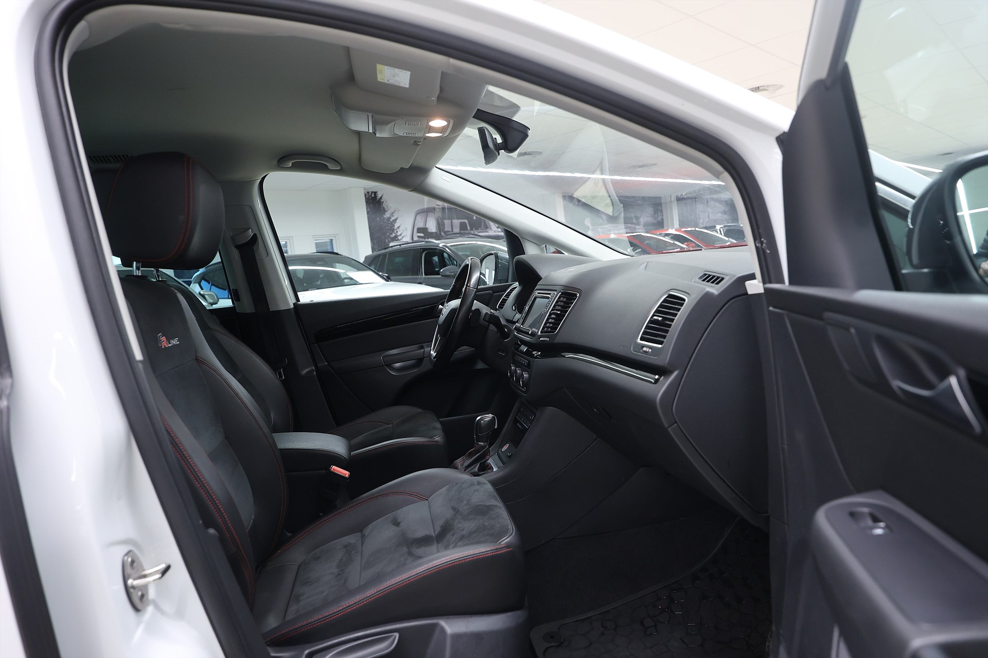 SEAT Alhambra 2.0 TDI 4Drive 184hk FR-Line Navi Drag Värmare