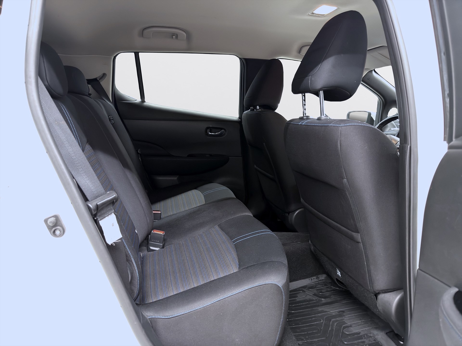 Nissan Leaf 150hk Helg på Moberg! N-CONNECTA Navi 360 Värmare