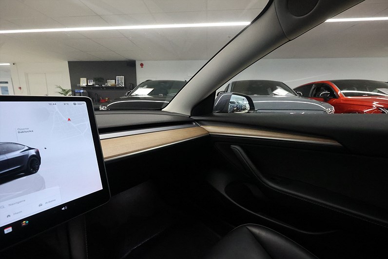 Tesla Model 3 Performance 513hk AP Pano Läder
