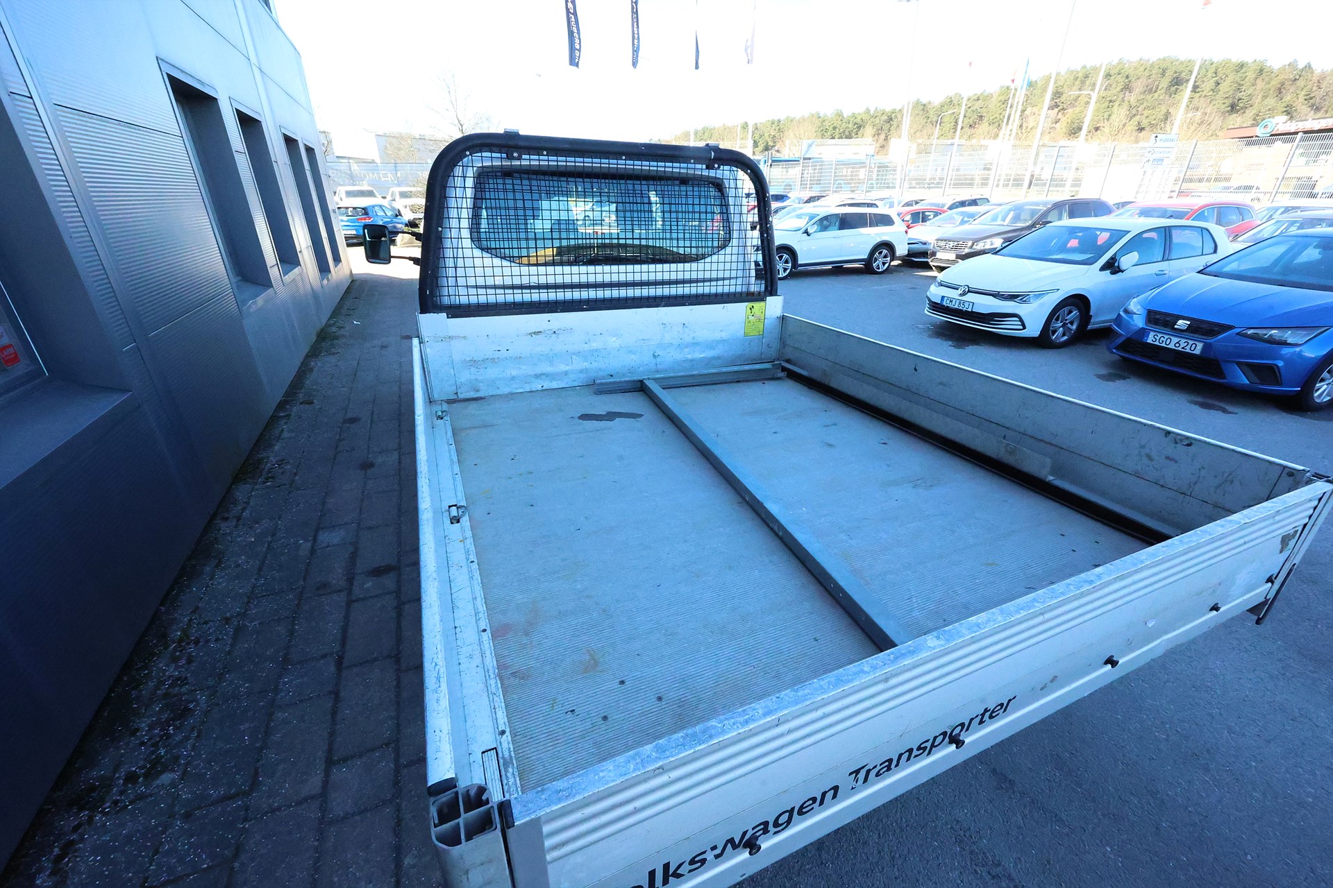 Volkswagen Transporter DH 2.0 TDi 150hk Värmare LED Drag MOMS