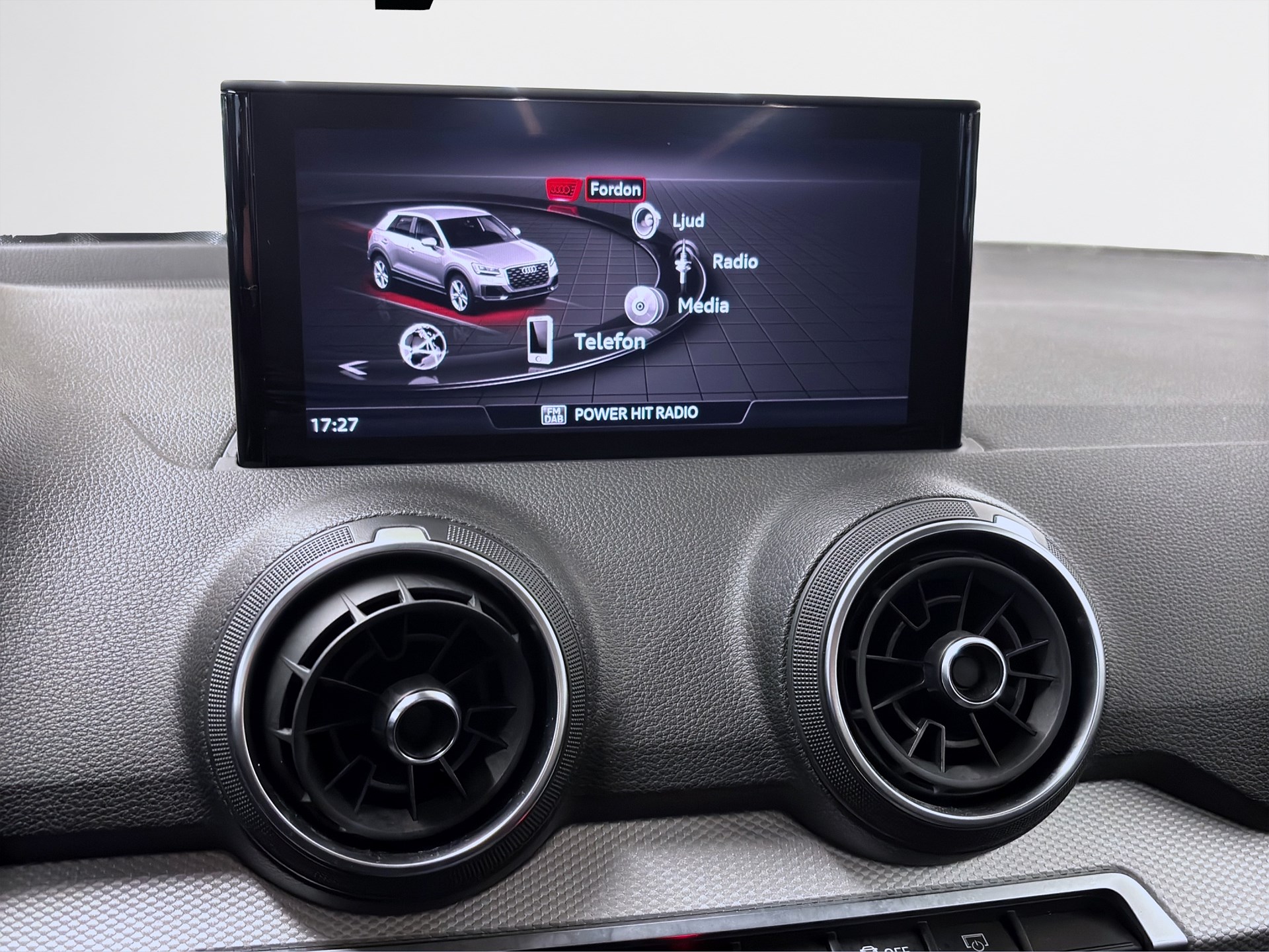 35 TFSI 150hk Proline PDC CarPlay