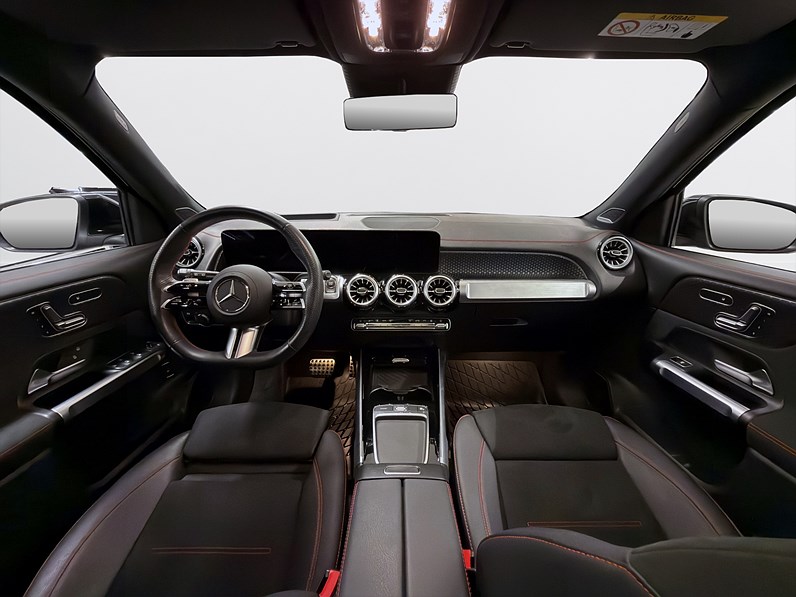 Mercedes-Benz EQB 300 4M 228hk AMG Premium 360 Bur Pano