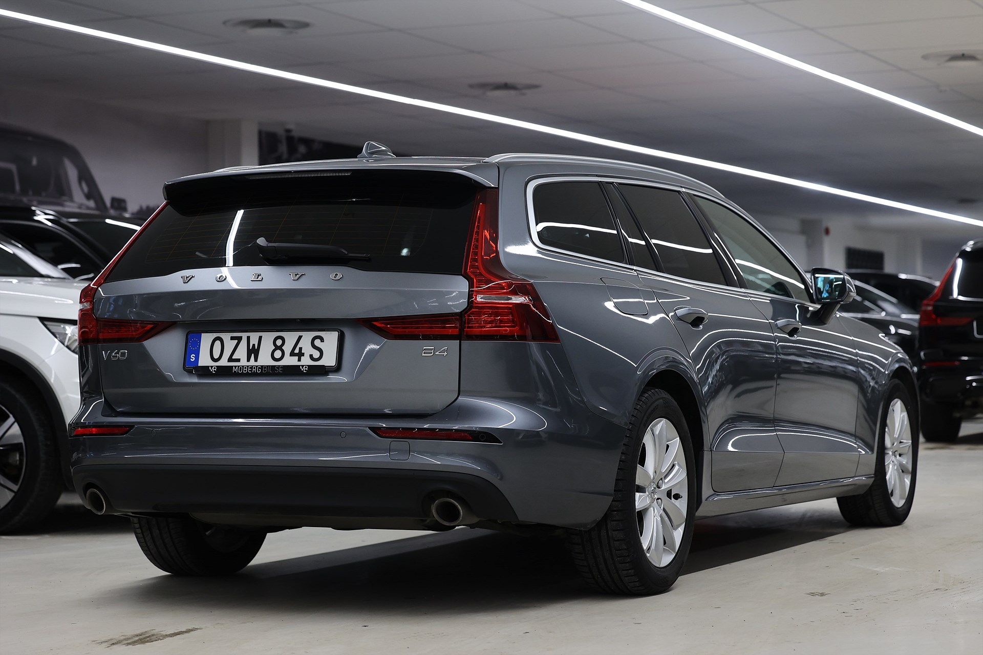 Volvo V60 B4 197hk Momentum Värmare Navi B-kamera