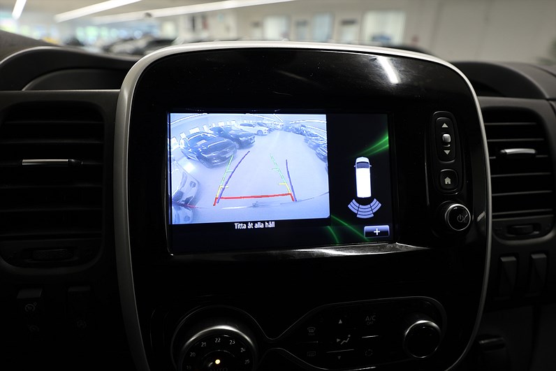 Renault Trafic 2.0 dCi EDC 145hk V-inrett Värmare