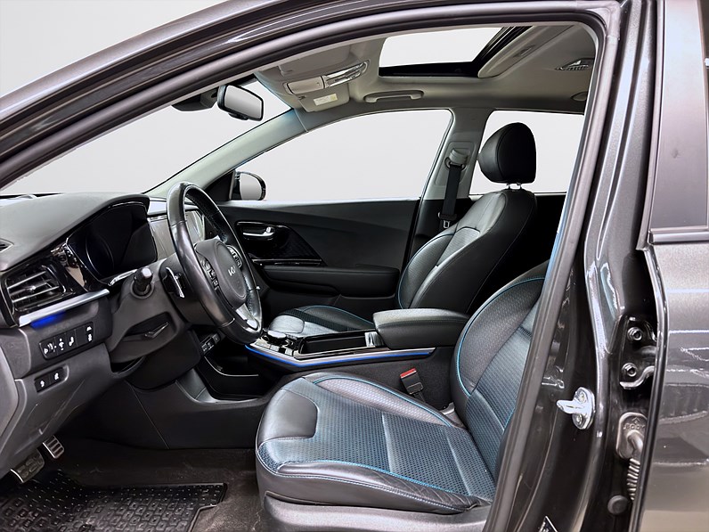 Kia e-Niro 64 kWh 204hk Helg på Moberg! Advance JBL Keyless Navi B-Kamera