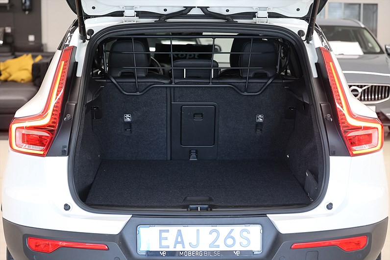 Volvo XC40 P8 Recharge *Hjulkampanj!* Core 532km räckvidd Drag
