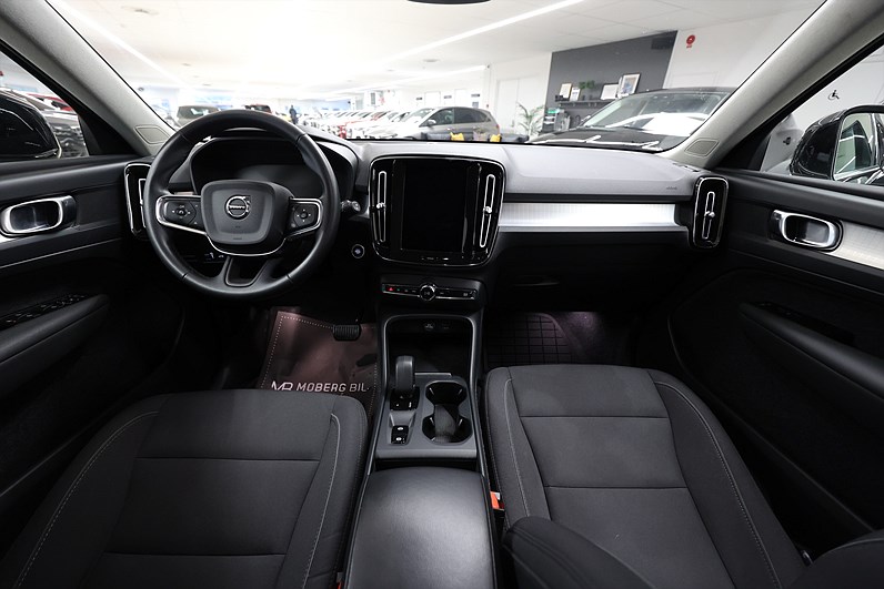 Volvo XC40 Recharge T4 211hk Inscription Exp B-kamera Keyless LEASBAR
