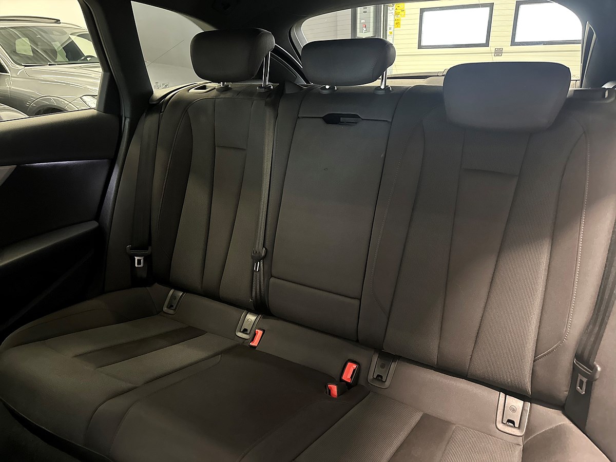 Audi A4 – bild 18