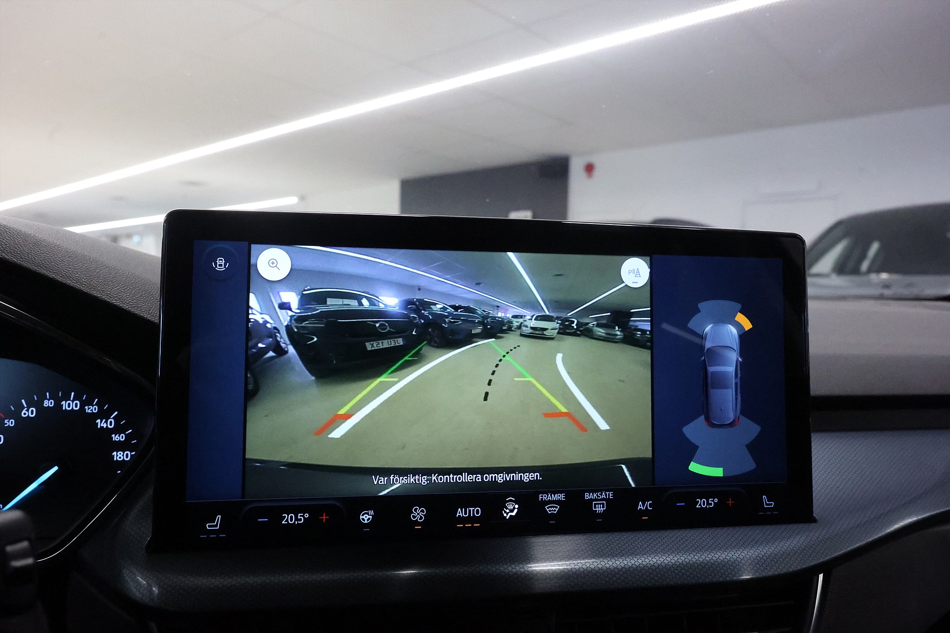 Ford Focus Active 1.0 Hybrid 125hk Active + B-kamera Navi