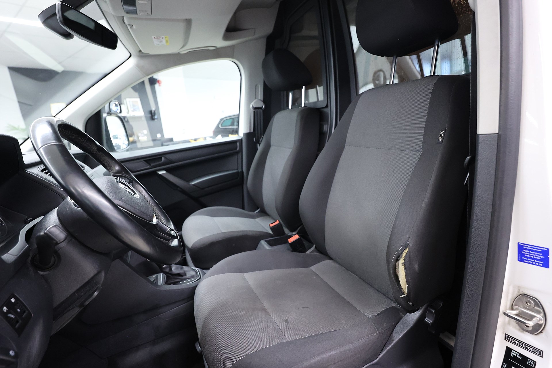 Volkswagen Caddy 2.0 TDI DSG Vst-inrett Värmare med fjärr Bluetooth MOMS