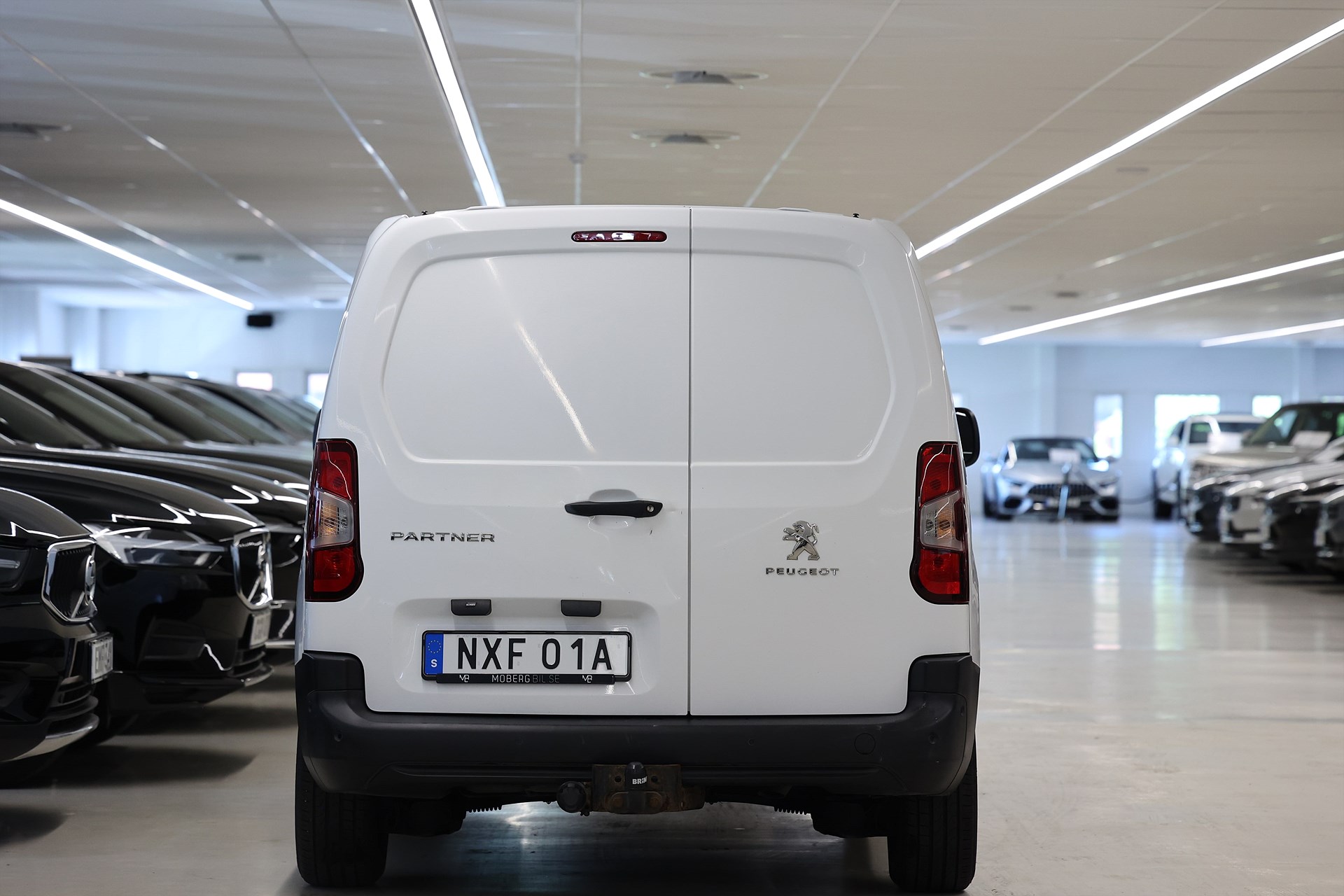 Peugeot Partner 1.5 L2 102hk V-inrett Värmare Drag MOMS