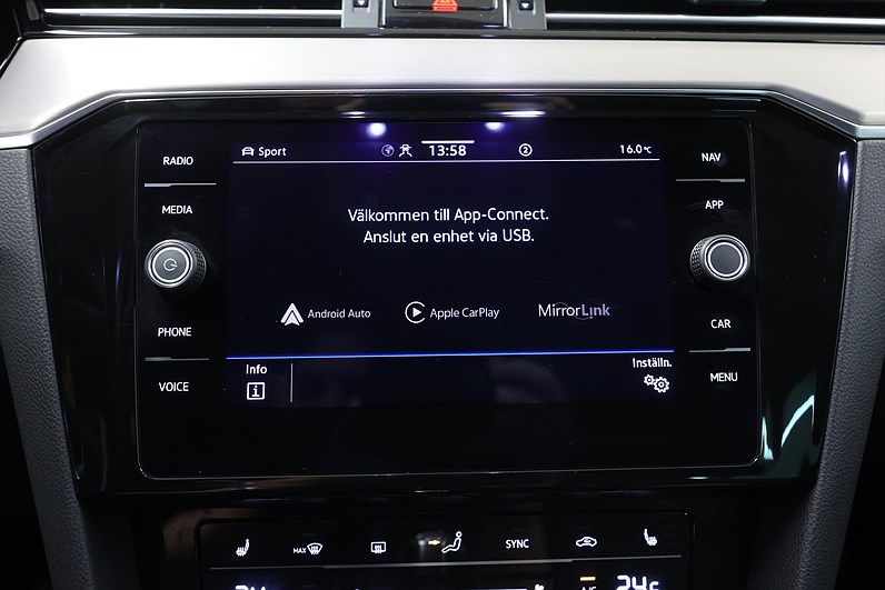 Volkswagen Passat 2.0 TDI SC 4M 200hk *Hjulkampanj!* R-Line