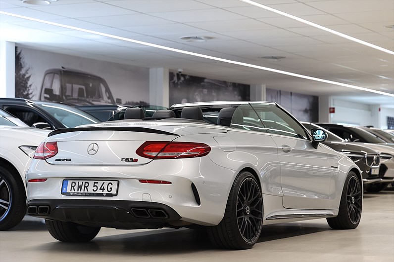 Mercedes-Benz AMG C 63 S Cab 510hk Performance Burmester HUD