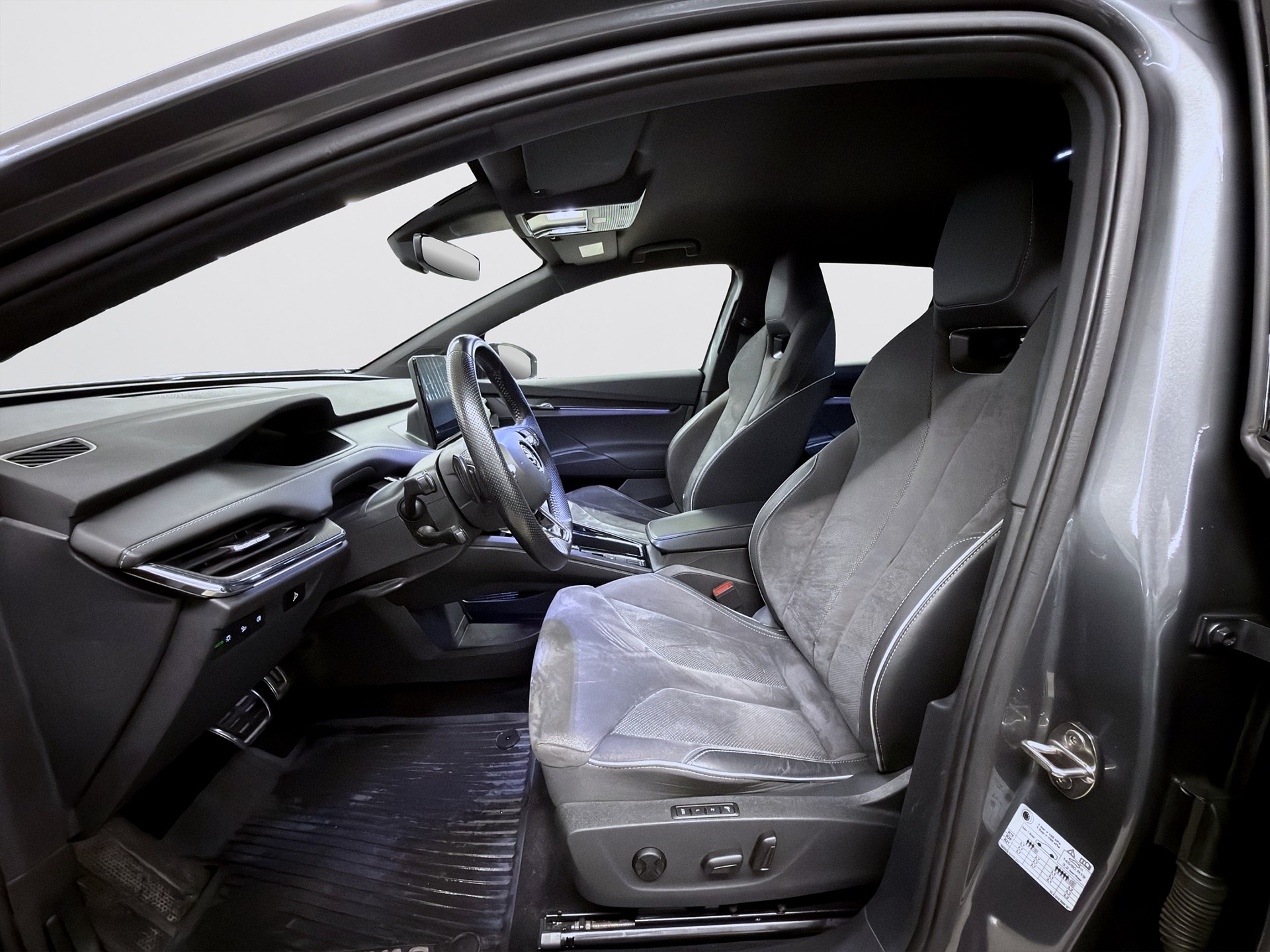 Skoda Enyaq iV 80x 265hk Sport Line CANTON Navi Drag B-Kamera