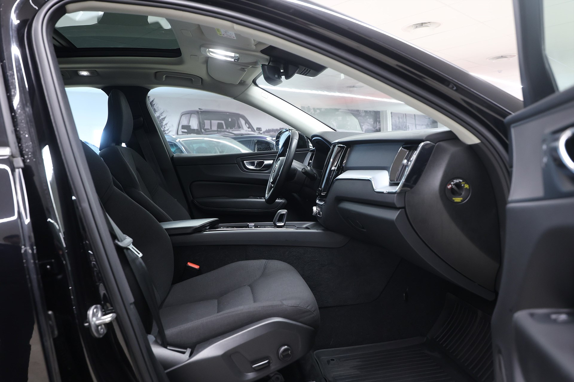 Volvo XC60 Recharge T6 AWD 340hk Inscription Exp Pano Värmare