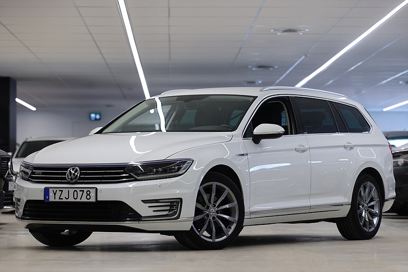 Volkswagen Passat GTE 1.4 TSI 218hk *Kampanj!* Värmare Kamera Drag