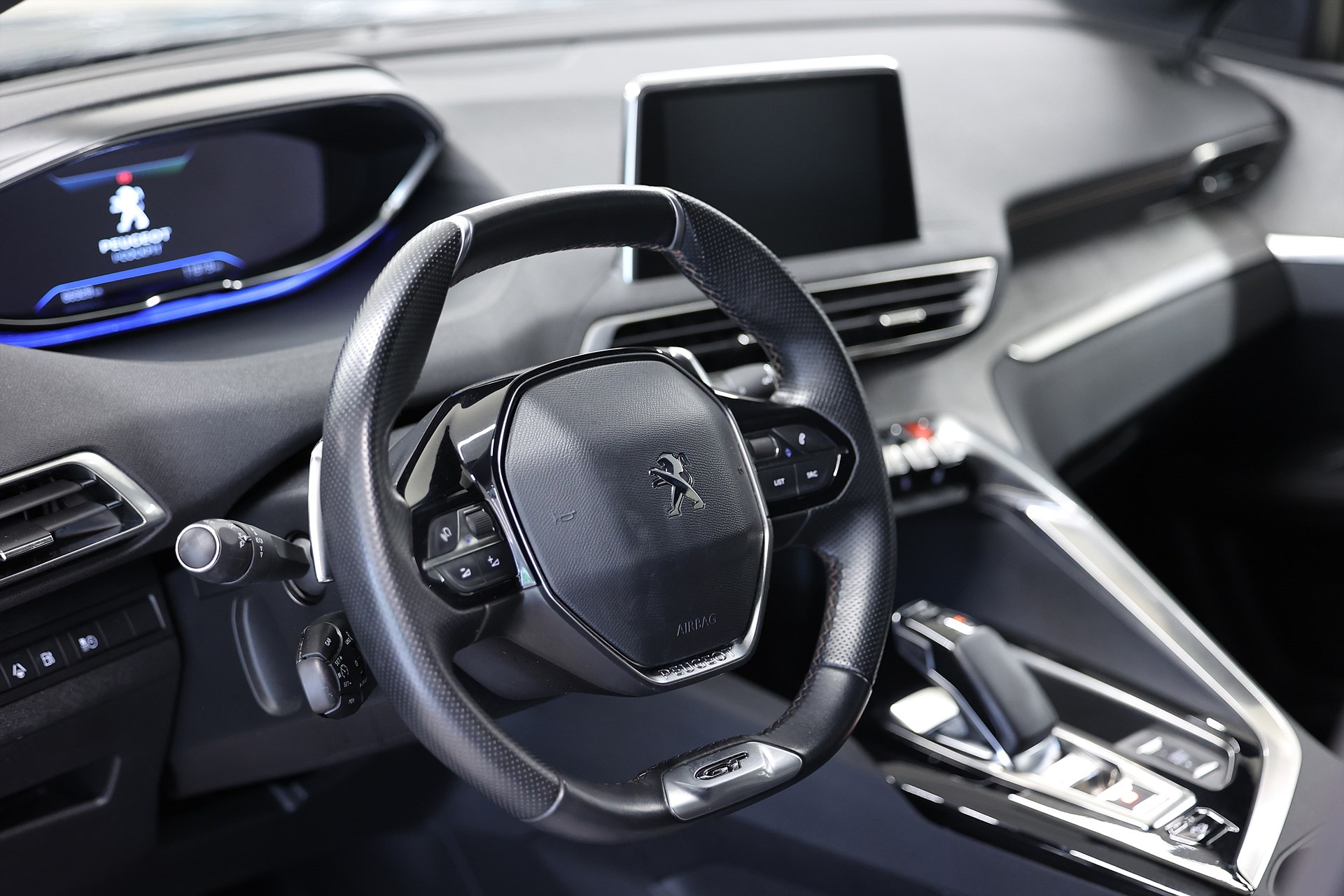 Peugeot 3008 GT Hybrid4 300hk AWD B-kamera Keyless PDC