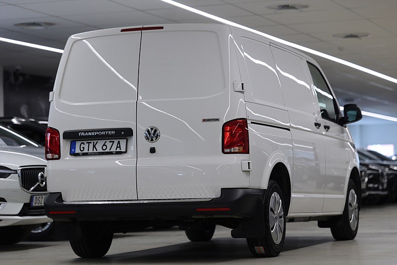 Volkswagen Transporter T30 2.0 TDI 4M 150hk Comfort V-Inrett Värmare B-Kamera