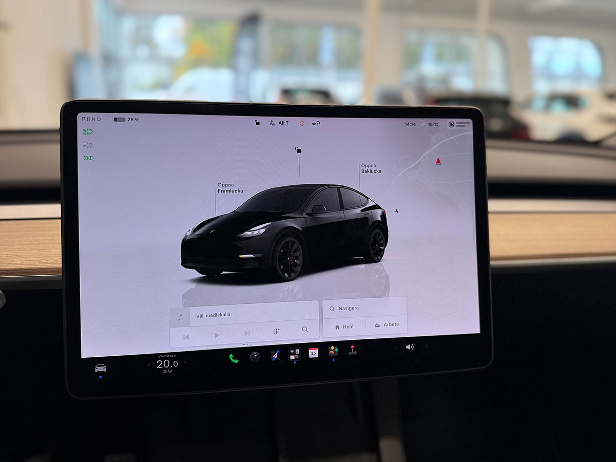 Tesla Model Y – bild 15