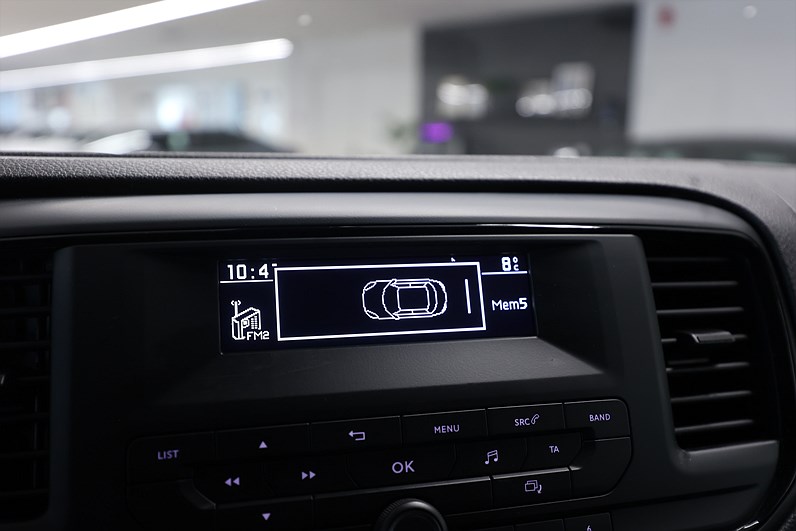 Peugeot Expert 2.0 BlueHDi 144hk * Kampanj! * Rhino Tub Drag PDC MOMS