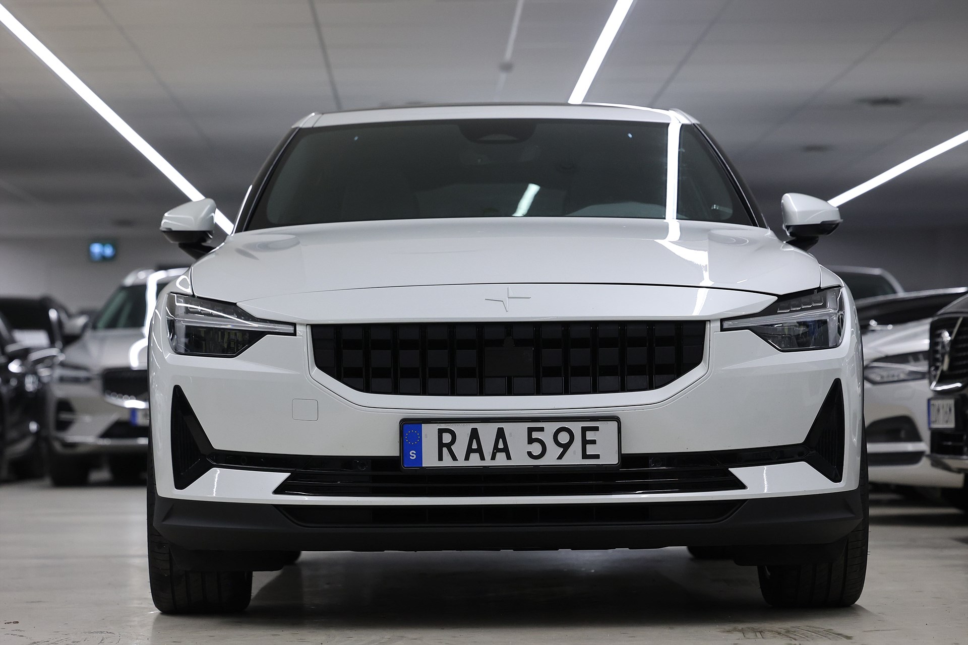 Polestar 2 Long Range Dual Motor 408hk *Hjulkampanj!* Plus H/K Värmare Pano MOMS