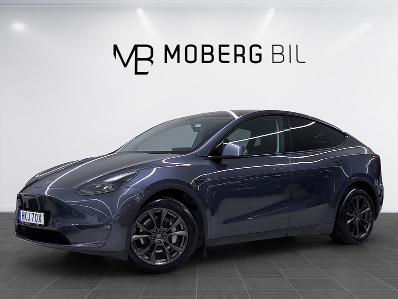 Tesla Model Y Long Range AWD 514hk Pano Läder Drag Navi
