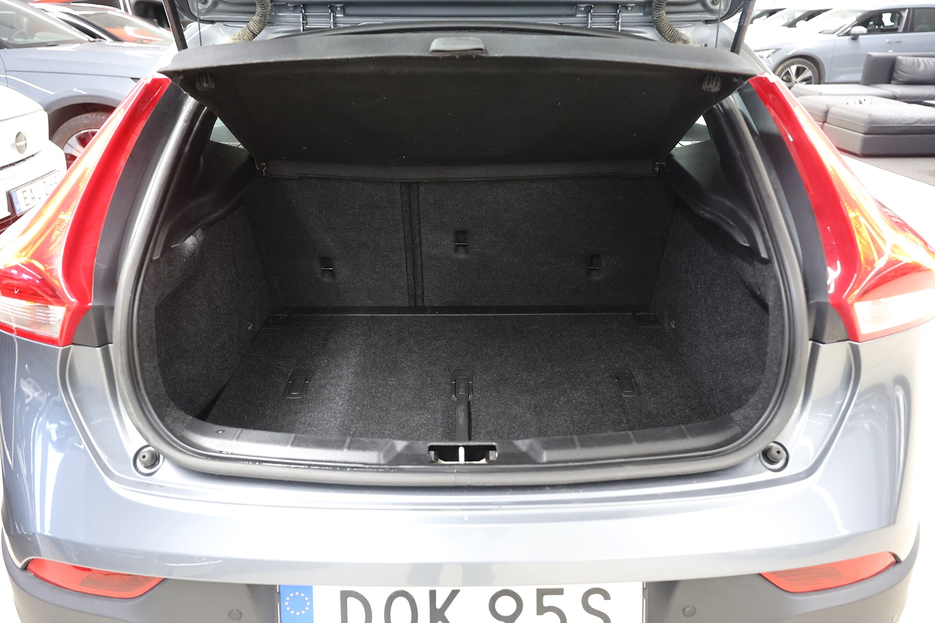 Volvo V40 Cross Country D3 150hk Momentum Värmare BLIS