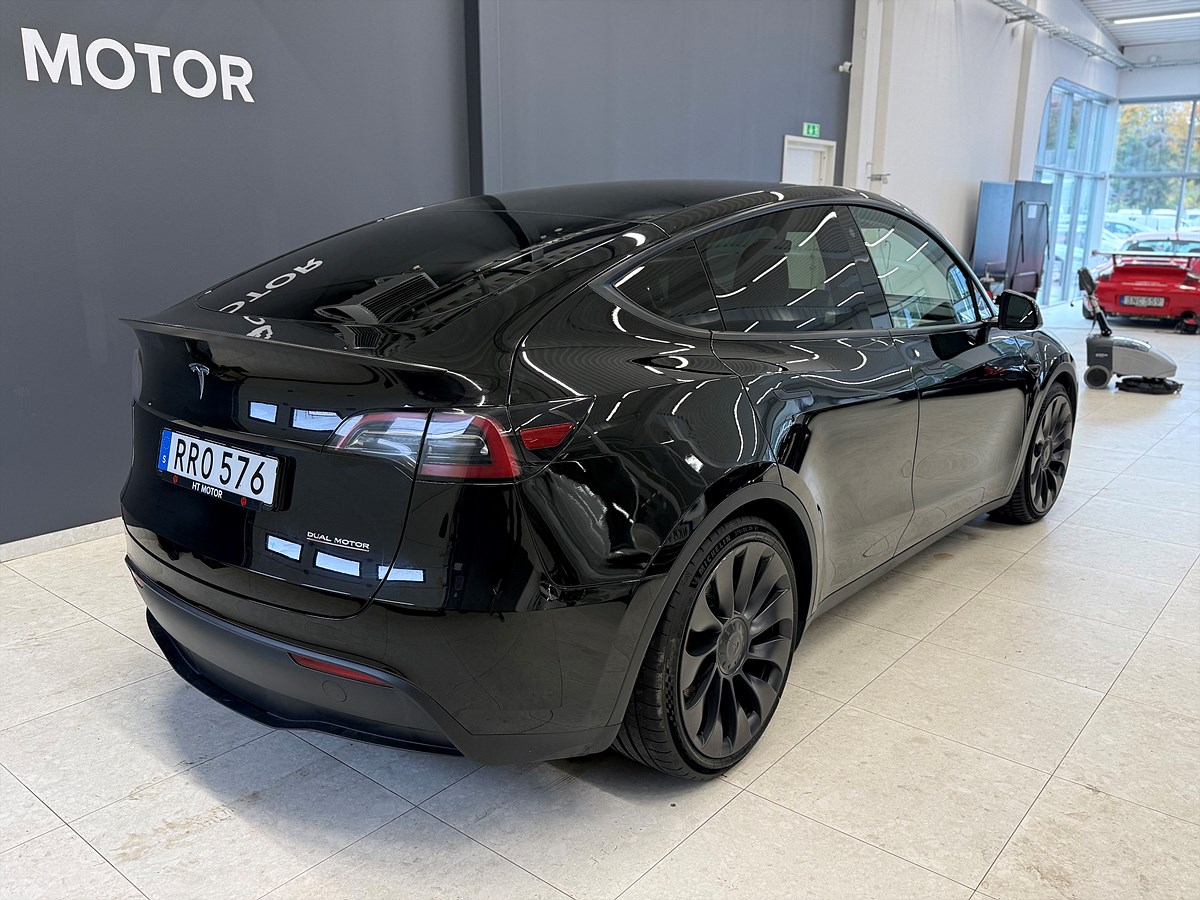 Tesla Model Y – bild 7