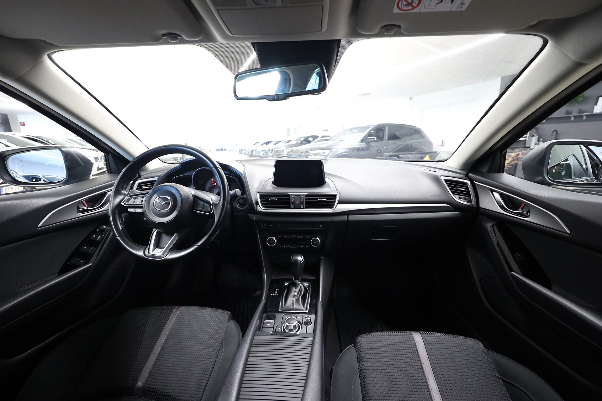 Mazda 3 2.2 DE 150hk Vision Plus HUD Navi B-kamera Keyless