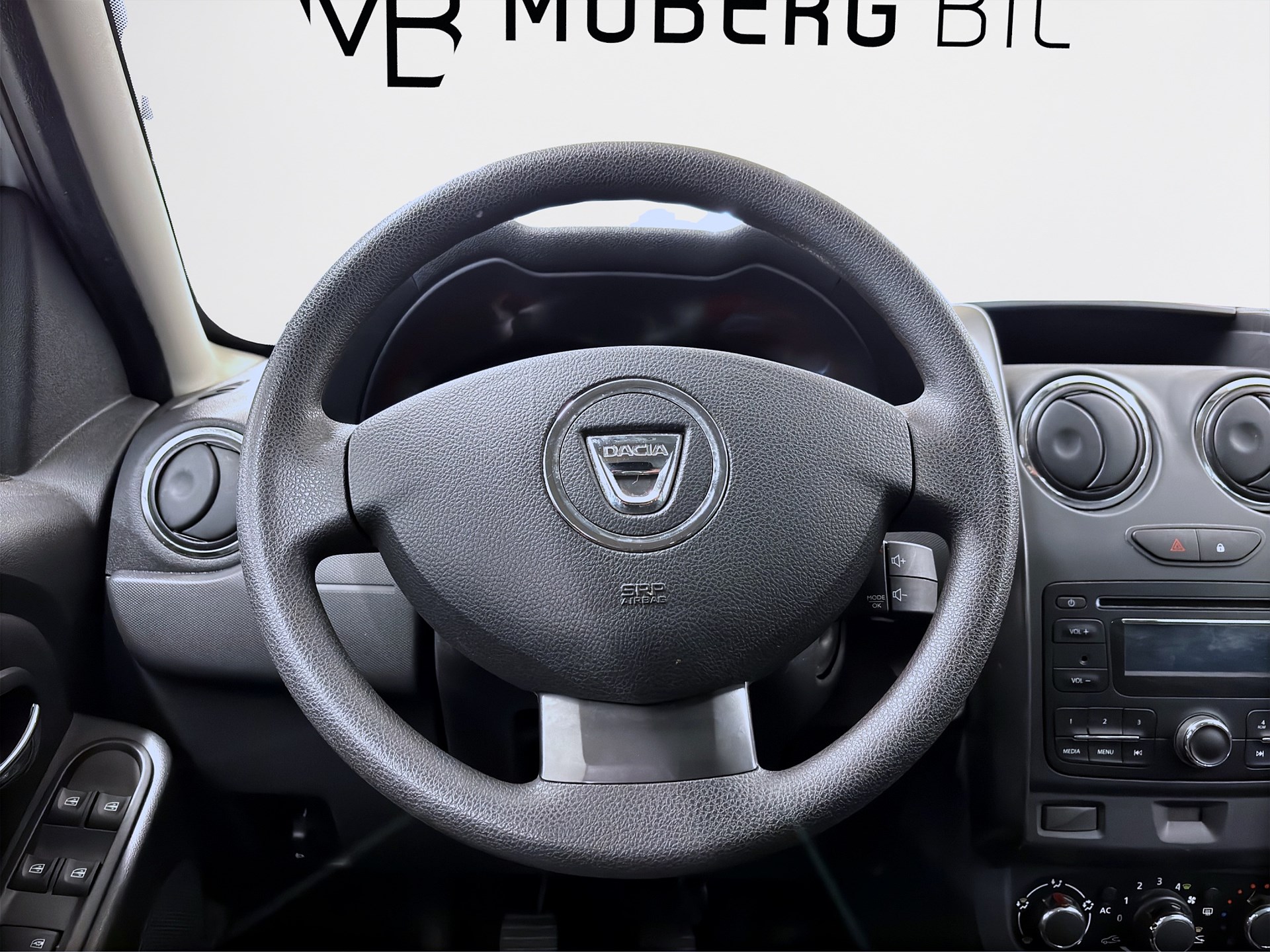 Dacia Duster 1.5 dCi 4x4 109hk Helg på Moberg! Drag 2354 kr årsskatt