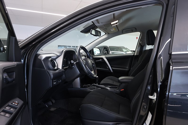 Toyota RAV4 Hybrid 2.5 Dual AWD-i 197hk Active B-kamera